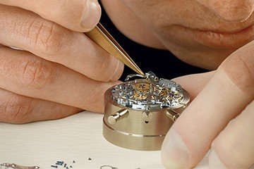 上海劳力士表维修点电话